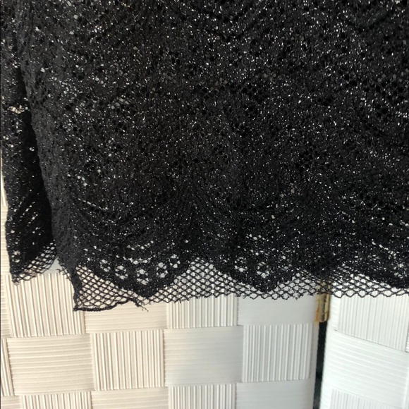 Shimmery Lace Tank - Picture 3 of 4